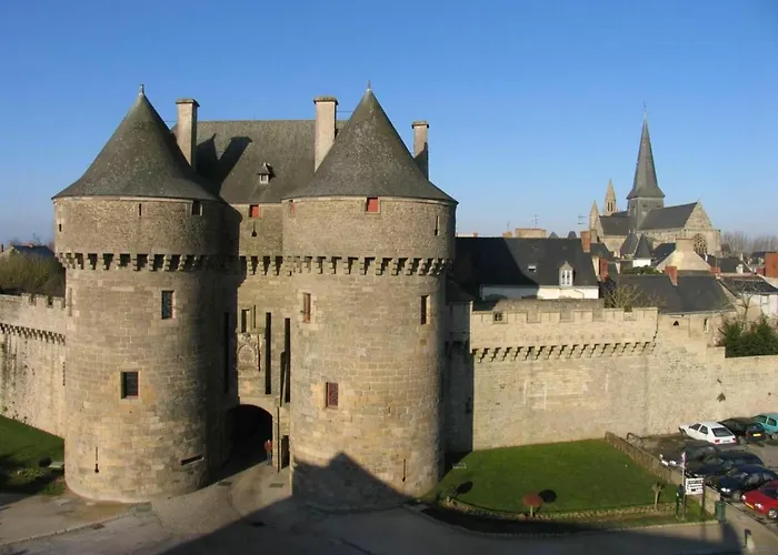 Cosy à 300 M De La Plage, Cœur De La Turballe, Tous Commerces à Pied - Fr-1-306-901 *